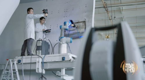 上天入海 全能选手 工业机器人让智能制造 酷炫加倍